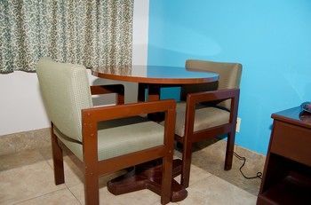 Texas Inn And Suites Citycenter At Utrgv เอดินเบิร์ก ภายนอก รูปภาพ