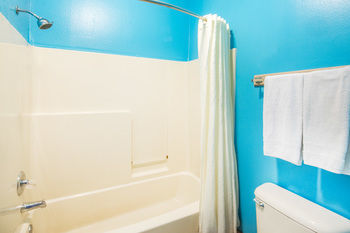 Texas Inn And Suites Citycenter At Utrgv เอดินเบิร์ก ภายนอก รูปภาพ